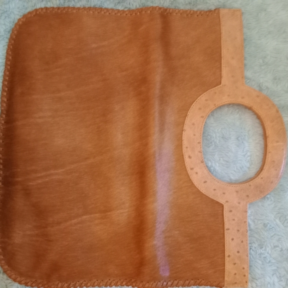 New Mondrina tote/clutch,half calf & Ostrich 13 1/2’ X 15 1/2’ X 10’ - Picture 3 of 5